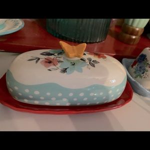 Pioneer Woman butter dish